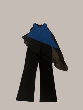VENUS One-Shoulder Jumpsuit – Size 8